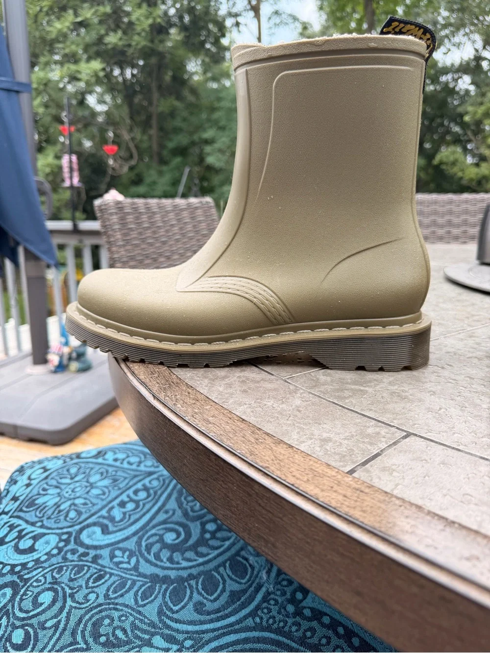 Dr. Martens unisex Olive 1460 Rain Boots